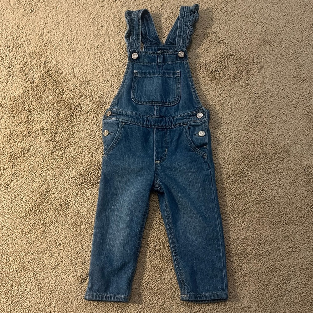 GAP toddler denim overalls 💙